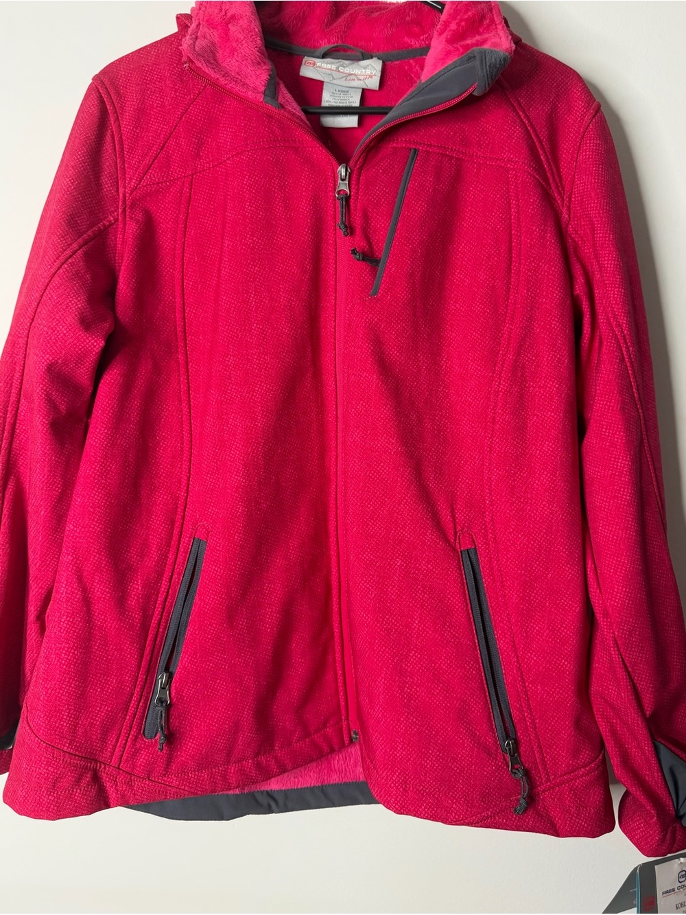 Free Country Hot Pink Softshell Jacket with Fleece Lining